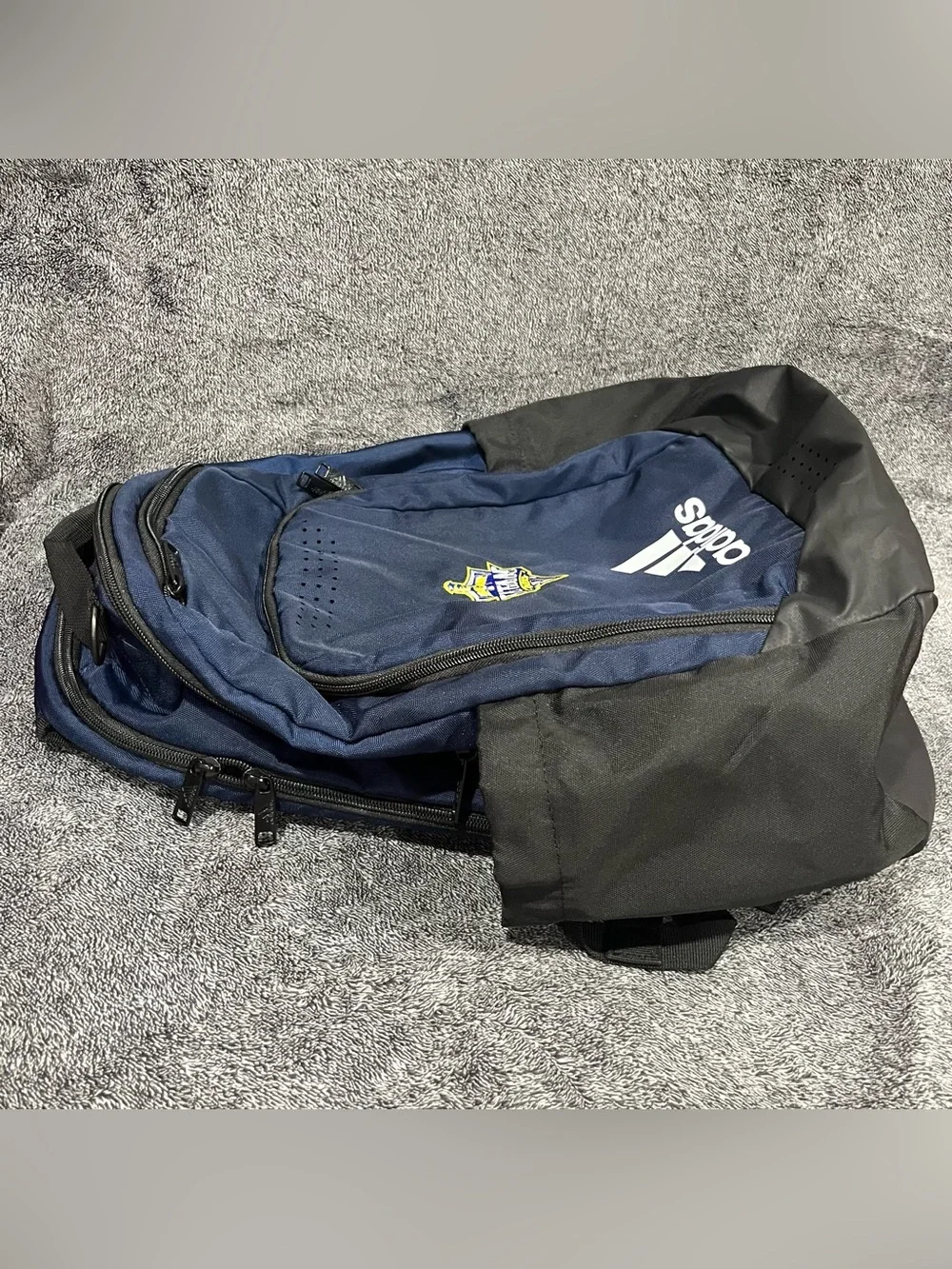 Like new❗️ Adidas Defender navy blue sports backpack
